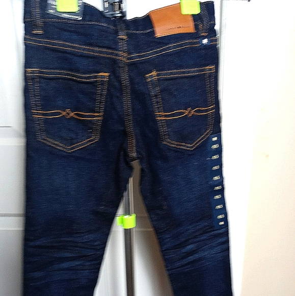 Lucky Brand Boys Skinny Leg Jeans - 4/5 - Picture 2 of 10